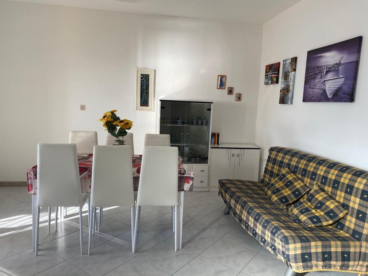 La Casa Gialla Cala Gonone Dış mekan fotoğraf
