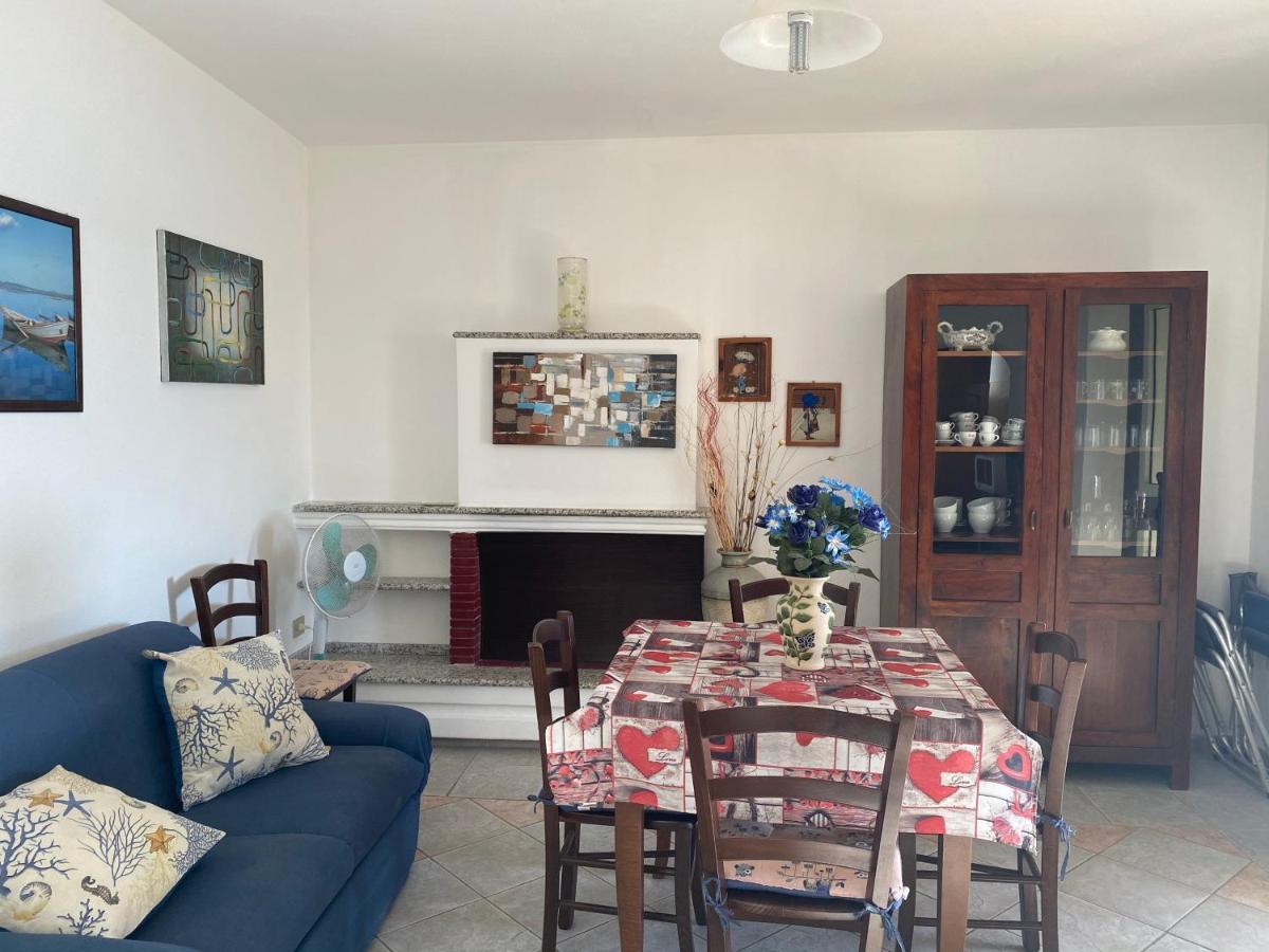 La Casa Gialla Cala Gonone Dış mekan fotoğraf