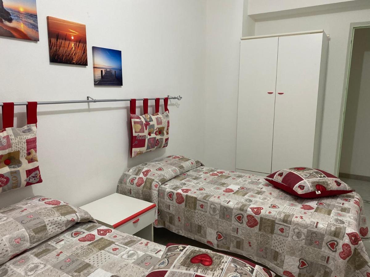 La Casa Gialla Cala Gonone Dış mekan fotoğraf