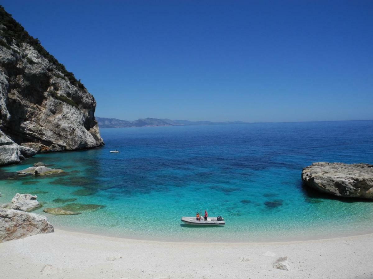 La Casa Gialla Cala Gonone Dış mekan fotoğraf